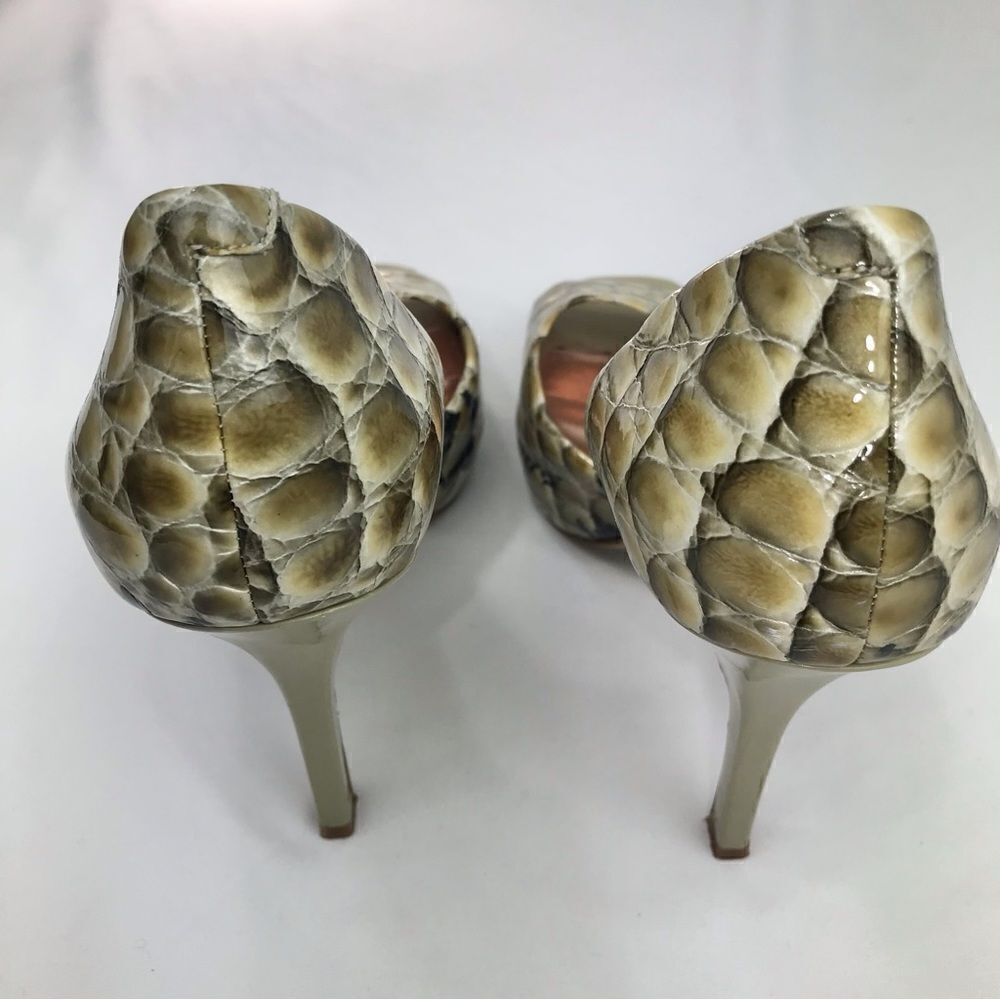 Jessica Simpson Beige Snake-Print Peep-Toe Heels - Picture 10 of 16